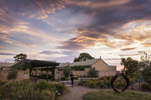 The Louise - Accommodation Nelson Bay 1