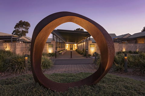 The Louise - Accommodation Nelson Bay 0