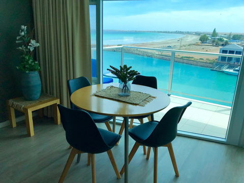 Ocean View Luxury Apartment & Suite - Accommodation Nelson Bay 21