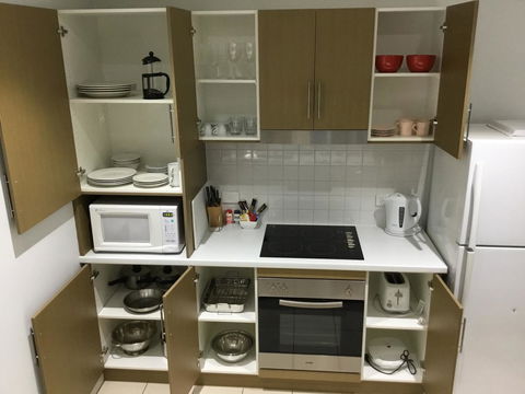 Wallaroo Marina Waterfront Luxe Apartment - Accommodation Nelson Bay 11