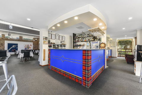 William Macintosh Motor Lodge - Nelsons Bay Accommodation 38