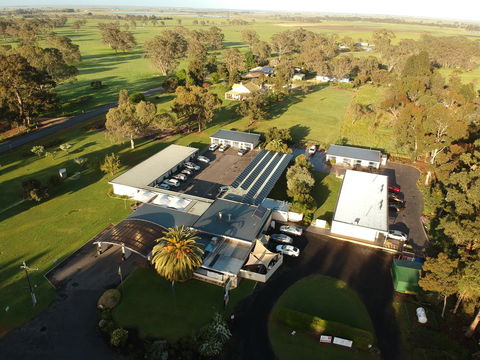 William Macintosh Motor Lodge - Nelsons Bay Accommodation 9