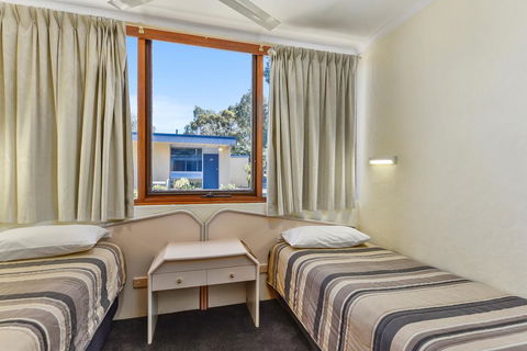 William Macintosh Motor Lodge - Nelsons Bay Accommodation 21