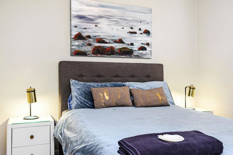 Ainslie Roberts Drive Retreat - Accommodation Nelson Bay 6