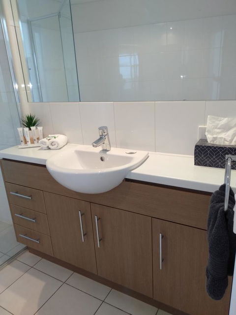 Wallaroo Marina Executive Apartments - Accommodation Nelson Bay 7