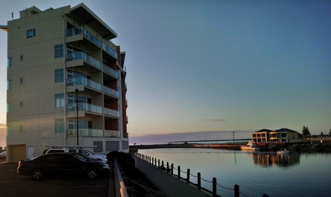 Wallaroo Marina Executive Apartments - Accommodation Nelson Bay 15