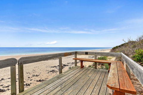 'The Hidden Diamond' - Normanville - Accommodation Nelson Bay 1