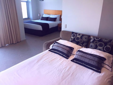 Wallaroo Marina Luxury Apartment - Accommodation Nelson Bay 21