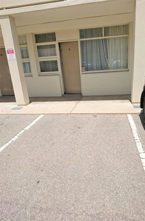Hi 5 Glenelg Studio Apartment - Accommodation Nelson Bay 15