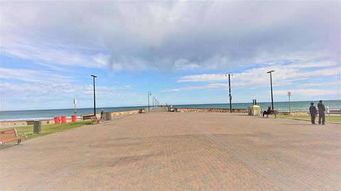 Hi 5 Glenelg Studio Apartment - Accommodation Nelson Bay 27