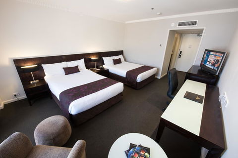 Hotel Grand Chancellor Adelaide - Nelsons Bay Accommodation 1