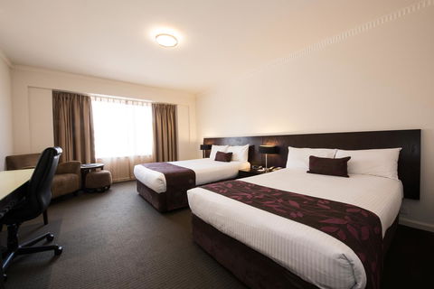 Hotel Grand Chancellor Adelaide - Nelsons Bay Accommodation 2