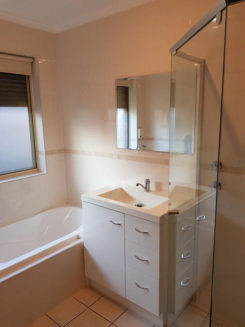 Frog Song At Willunga - Accommodation Nelson Bay 5