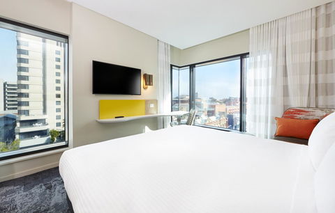 Holiday Inn Express Adelaide City Centre, An IHG Hotel - Accommodation Nelson Bay 6
