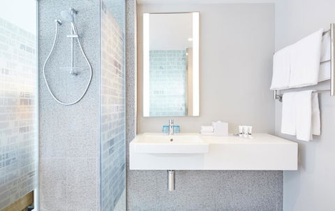 Holiday Inn Express Adelaide City Centre, An IHG Hotel - Accommodation Nelson Bay 4