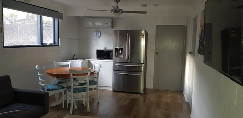 Breeze On Northbay 67 Elizabeth Crescent Carrickalinga - Nelson Bay Accommodation.com 1