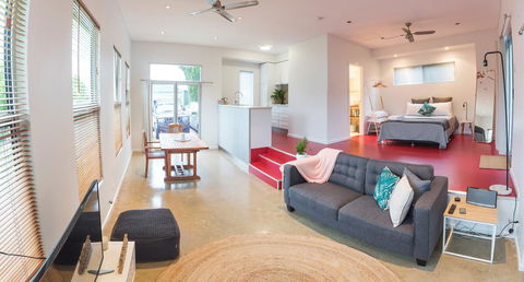 S T U D I O 22 Peaceful Retreat With Garden Views - Accommodation Nelson Bay 2