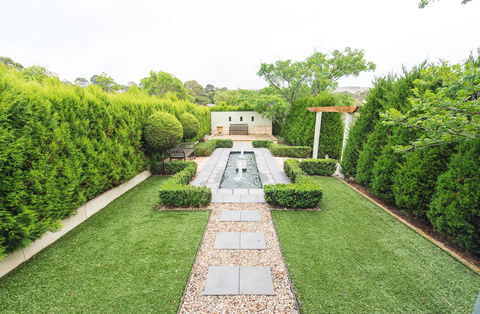 S T U D I O 22 Peaceful Retreat With Garden Views - Accommodation Nelson Bay 0