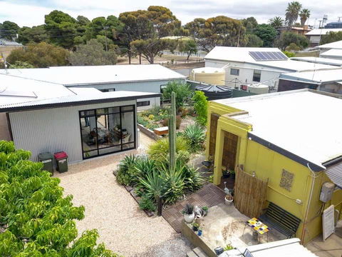Sinclair Eco House - Accommodation Nelson Bay 15