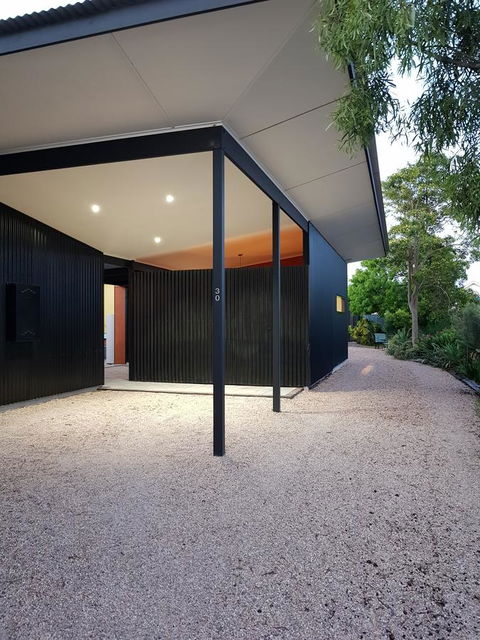Sinclair Eco House - Accommodation Nelson Bay 2