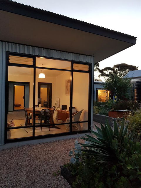 Sinclair Eco House - Accommodation Nelson Bay 14