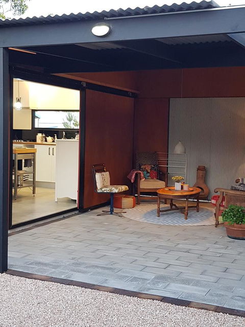 Sinclair Eco House - Accommodation Nelson Bay 3