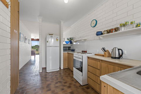 Sun & Surf Aldinga Beach Apartment - Accommodation Nelson Bay 7