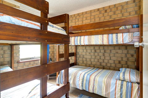 Sun & Surf Aldinga Beach Apartment - Accommodation Nelson Bay 9