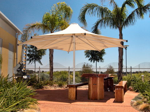 Majestic Oasis Apartments - Accommodation Nelson Bay 6