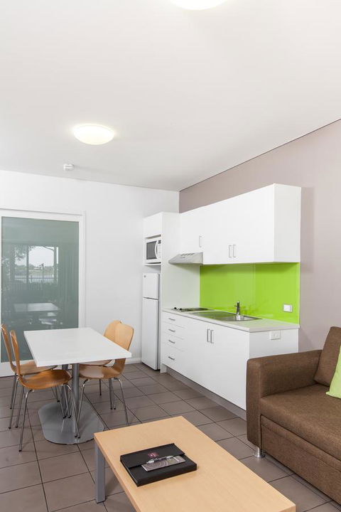 Majestic Oasis Apartments - Accommodation Nelson Bay 16