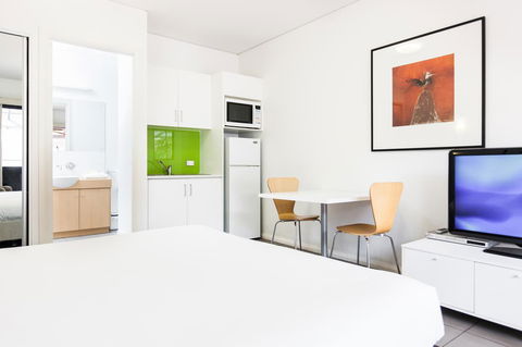 Majestic Oasis Apartments - Accommodation Nelson Bay 24