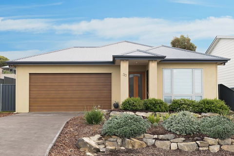 Boutique Getaway On Wright - Accommodation Nelson Bay 21