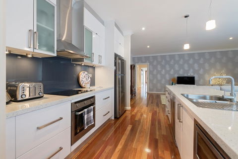 Boutique Getaway On Wright - Accommodation Nelson Bay 2