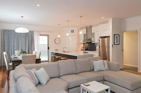 Boutique Getaway On Wright - Accommodation Nelson Bay 4