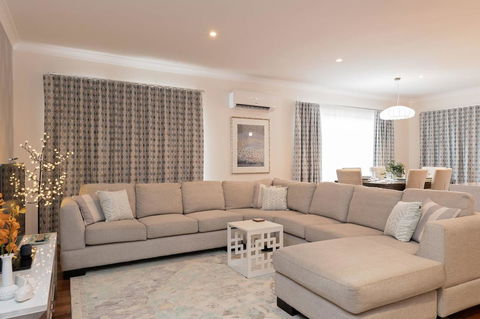 Boutique Getaway On Wright - Accommodation Nelson Bay 3