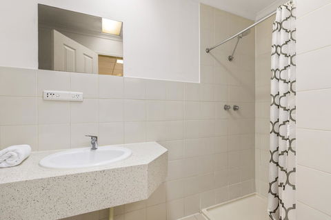 Cosmo On Bank - Accommodation Nelson Bay 13