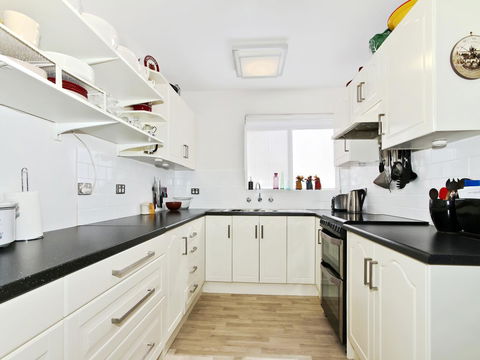 Monaco Court Apartment Adelaide - Accommodation Nelson Bay 2
