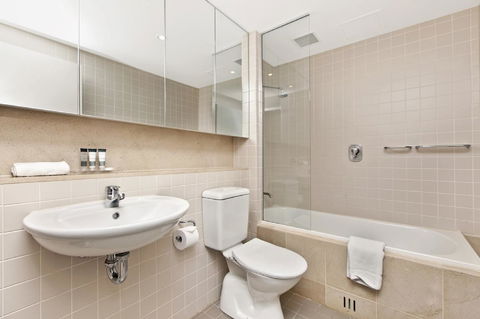 Glenelg Beach Studio - Accommodation Nelson Bay 14