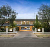 Garden City Motor Inn - Accommodation Nelson Bay