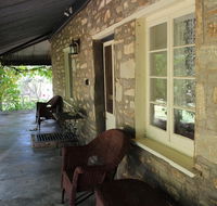 Hillside Cottage - Accommodation Nelson Bay