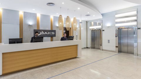 Oaks Adelaide Embassy Suites - Nelsons Bay Accommodation 4