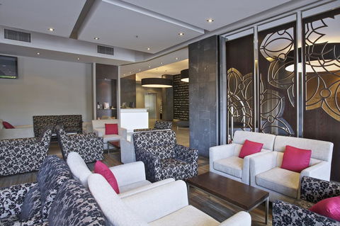 Mantra Hindmarsh Square - Accommodation Nelson Bay 9