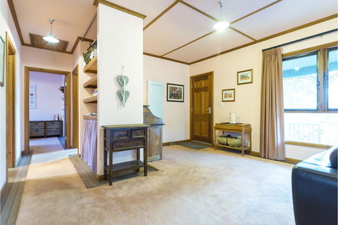 Rustic On 13th - Accommodation Nelson Bay 16