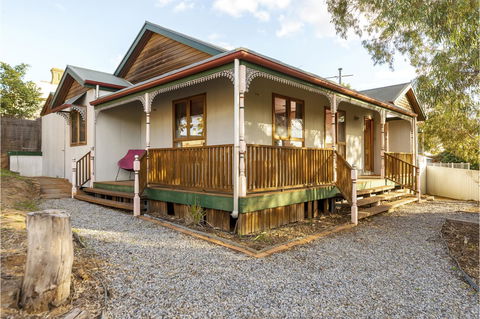 Rustic On 13th - Accommodation Nelson Bay 17