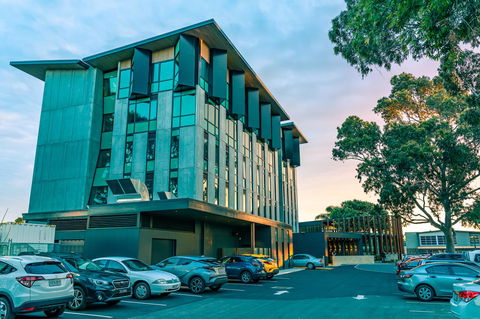 Marion Hotel - Accommodation Nelson Bay 1