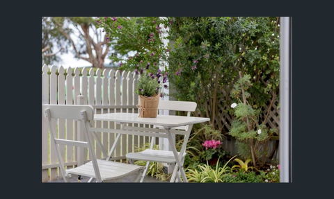 Wintergarden Beach Cabin - Accommodation Nelson Bay 2