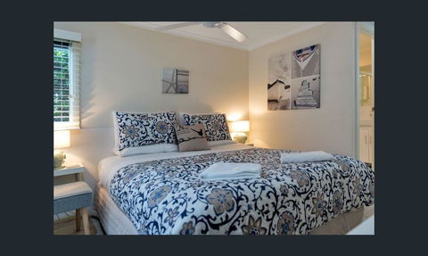 Wintergarden Beach Cabin - Accommodation Nelson Bay 5