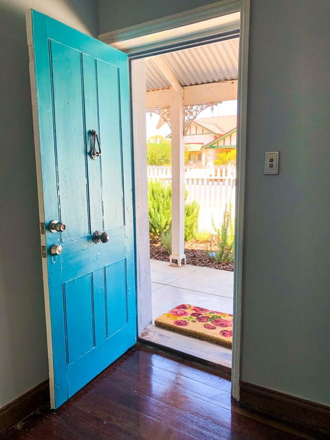 Inglenook Cottage - Accommodation Nelson Bay 7