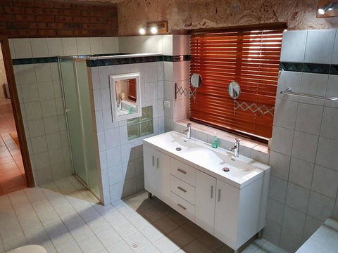 Zen Underground B&B - Accommodation Nelson Bay 14