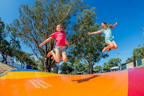 Discovery Parks - Lake Bonney - Nelsons Bay Accommodation 35